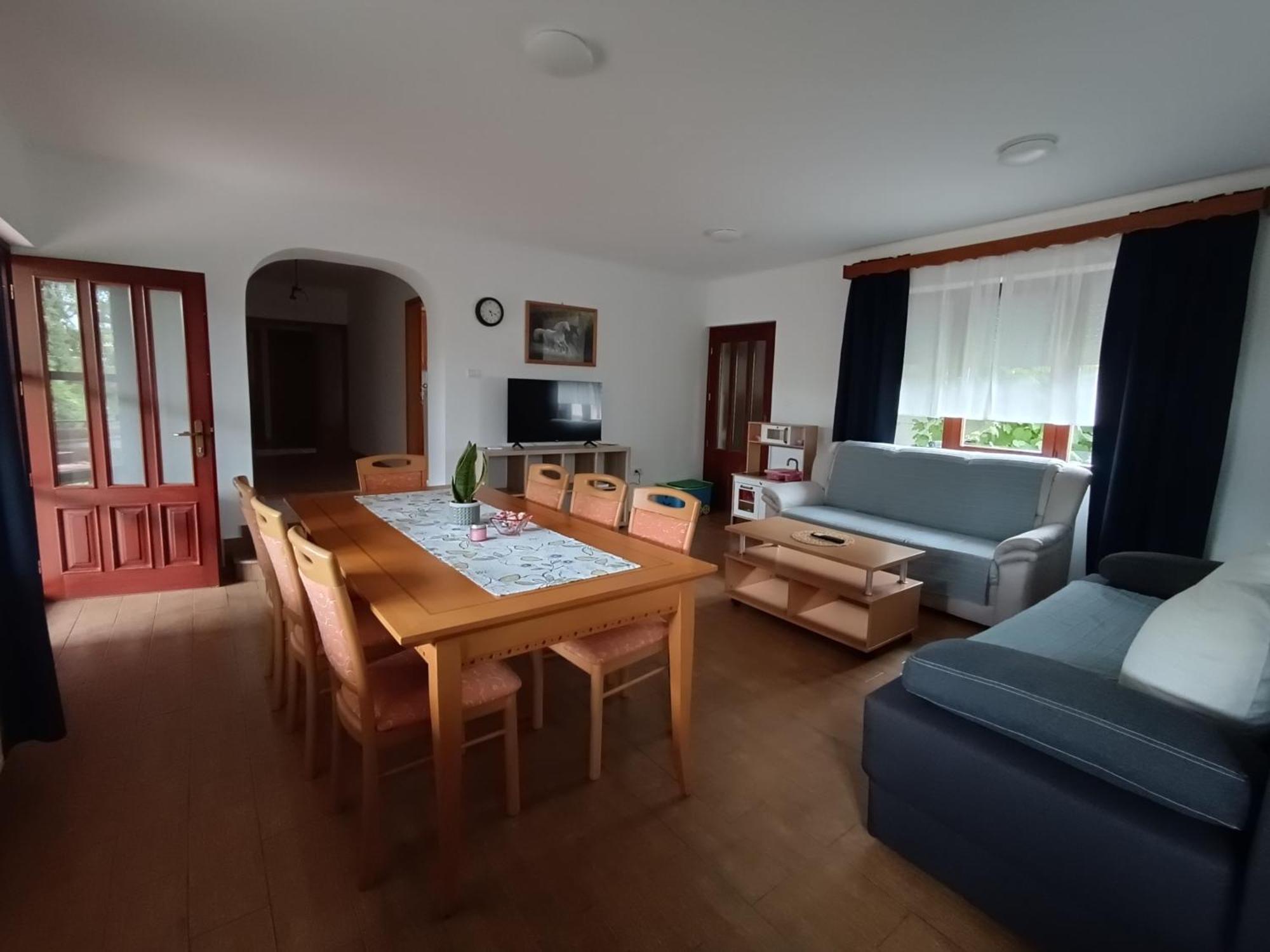 Apartma Mihatovi Pivka Eksteriør billede